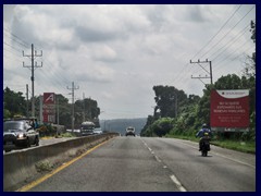 Hwy San Salvador - Santa Ana 11